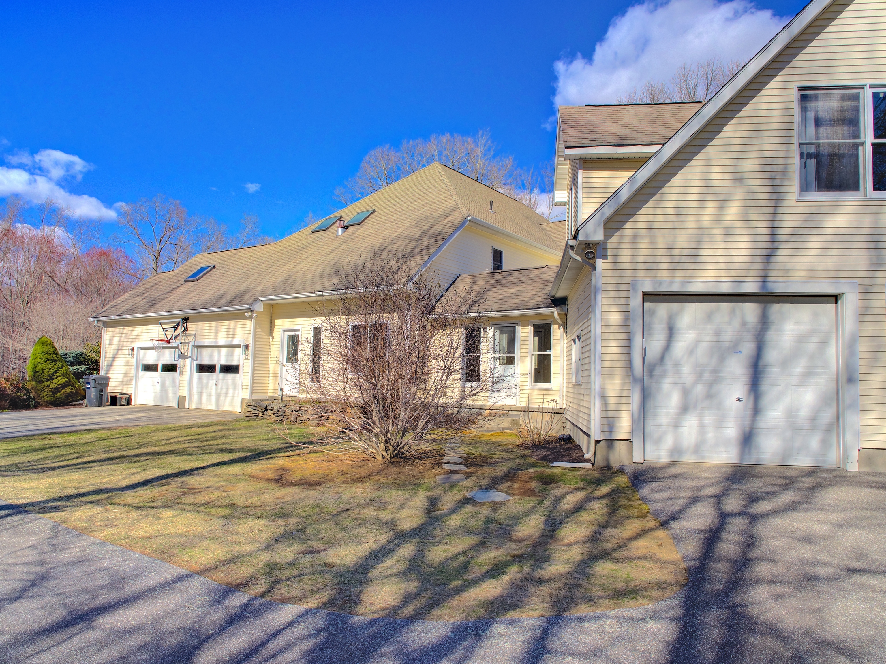 137 Forest Road