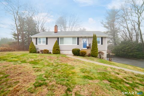 11 Whalley Road Trumbull CT 06611