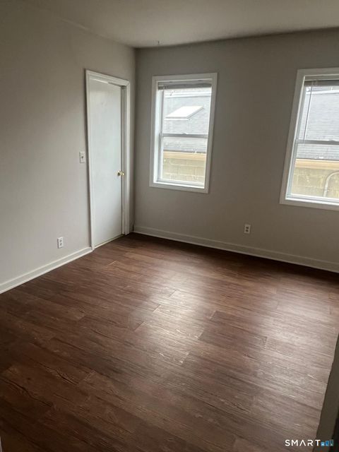 Photo of 85B Madison Avenue, Bridgeport, CT 06604 (MLS # 24165869)