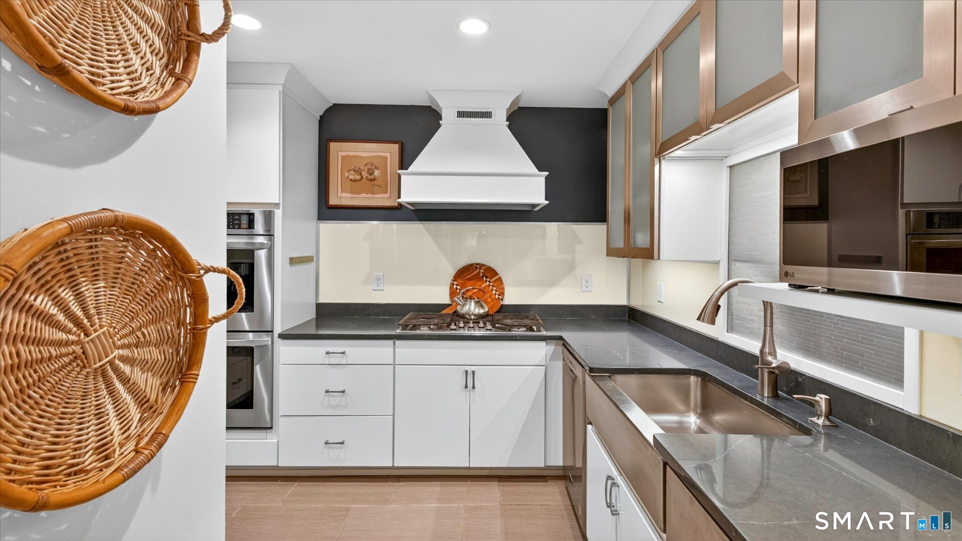 1 Talcott Glen B