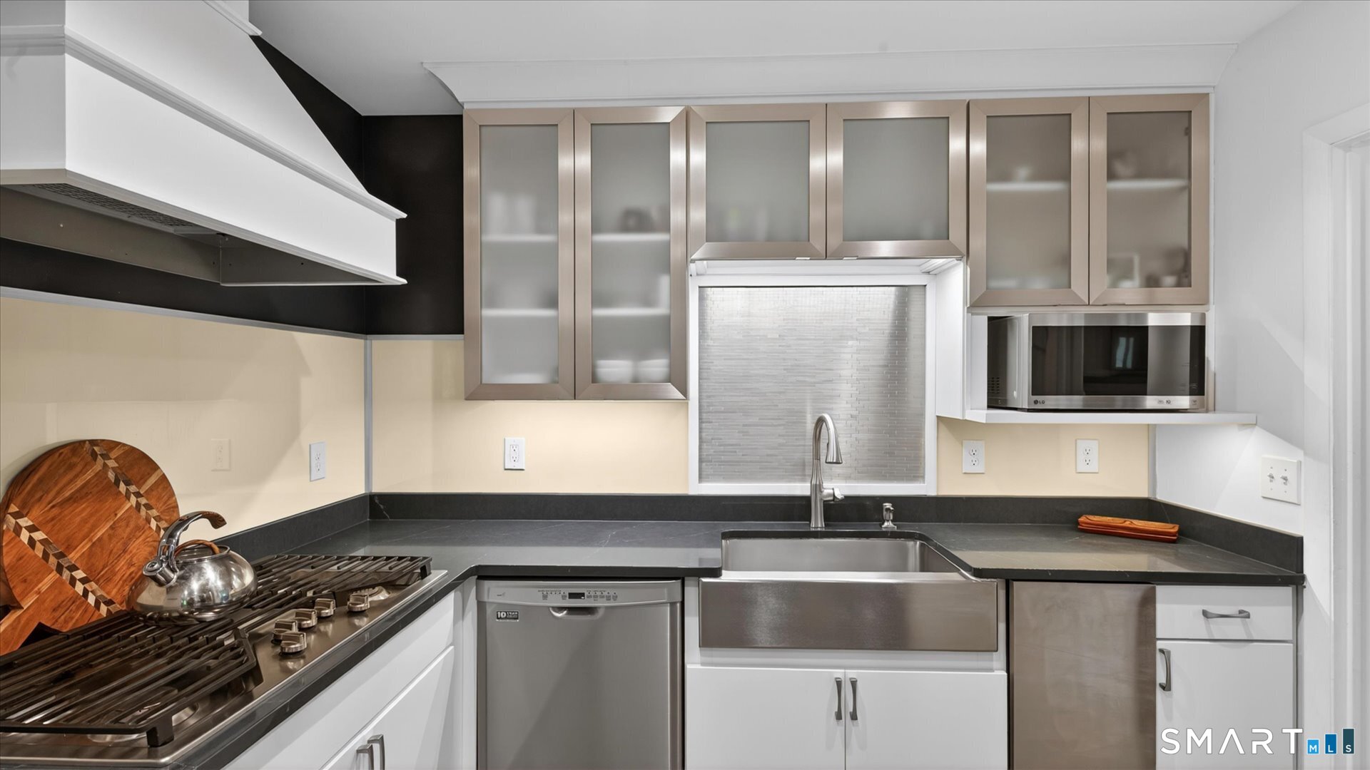 1 Talcott Glen B