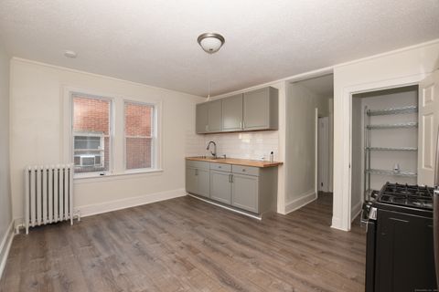 Tiny photo for 178 Roosevelt Street #3-E, Hartford, CT 06114 (MLS # 24146902)