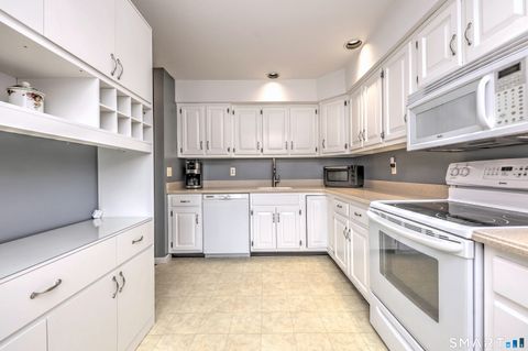 Tiny photo for 14 Deepwood Circle #14, Monroe, CT 06468 (MLS # 24145294)