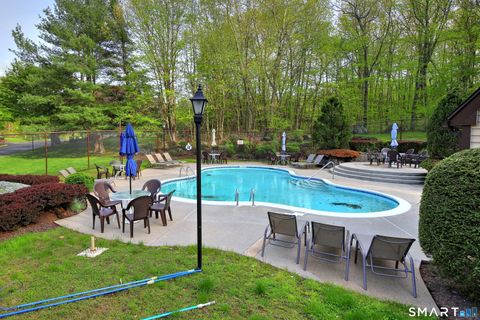 Tiny photo for 14 Deepwood Circle #14, Monroe, CT 06468 (MLS # 24145294)