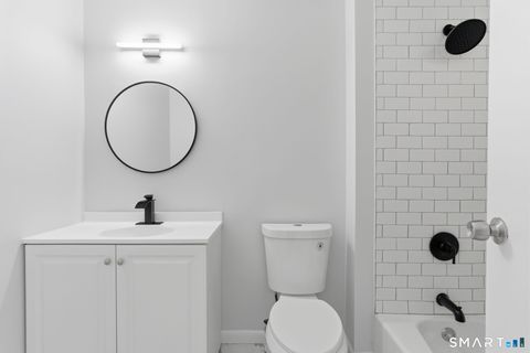 Tiny photo for 75 Balance Rock Road #APT 20, Seymour, CT 06483 (MLS # 24156679)