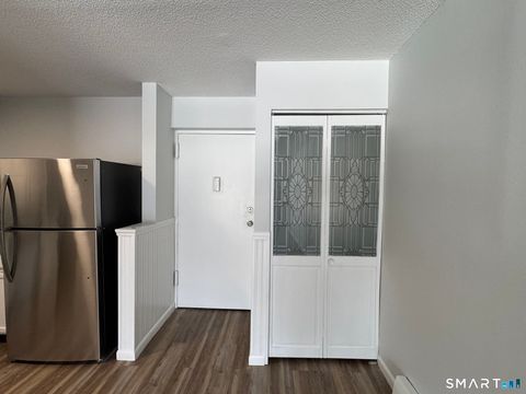 Tiny photo for 75 Balance Rock Road #APT 20, Seymour, CT 06483 (MLS # 24156679)