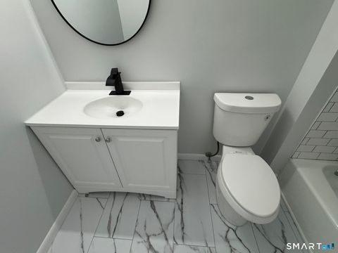 Tiny photo for 75 Balance Rock Road #APT 20, Seymour, CT 06483 (MLS # 24156679)