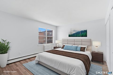 Tiny photo for 75 Balance Rock Road #APT 20, Seymour, CT 06483 (MLS # 24156679)