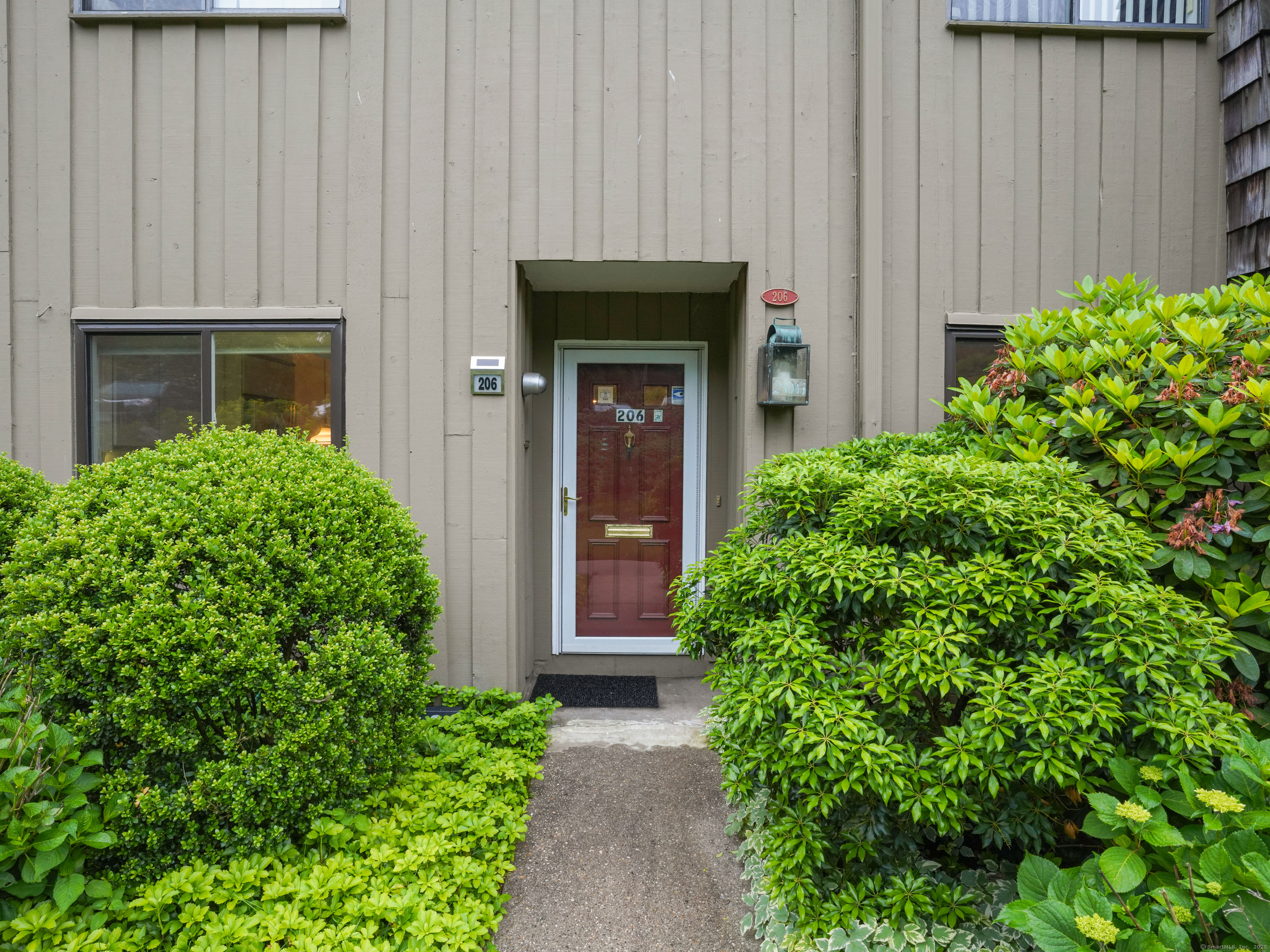 Property for Sale at Gillies Lane 1-5, Norwalk, Connecticut - Bedrooms: 2 
Bathrooms: 2 
Rooms: 4  - $410,000