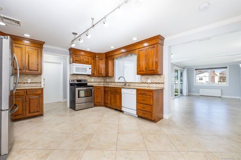 Tiny photo for 72 Mohegan Drive, West Hartford, CT 06117 (MLS # 24156978)