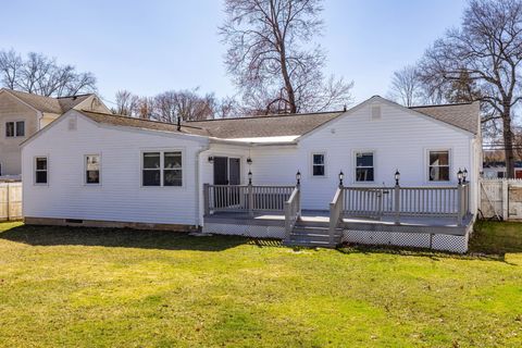 Tiny photo for 72 Mohegan Drive, West Hartford, CT 06117 (MLS # 24156978)