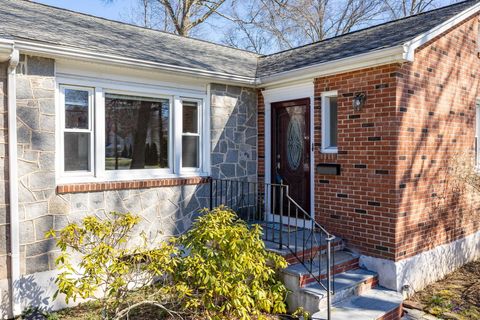 Tiny photo for 72 Mohegan Drive, West Hartford, CT 06117 (MLS # 24156978)
