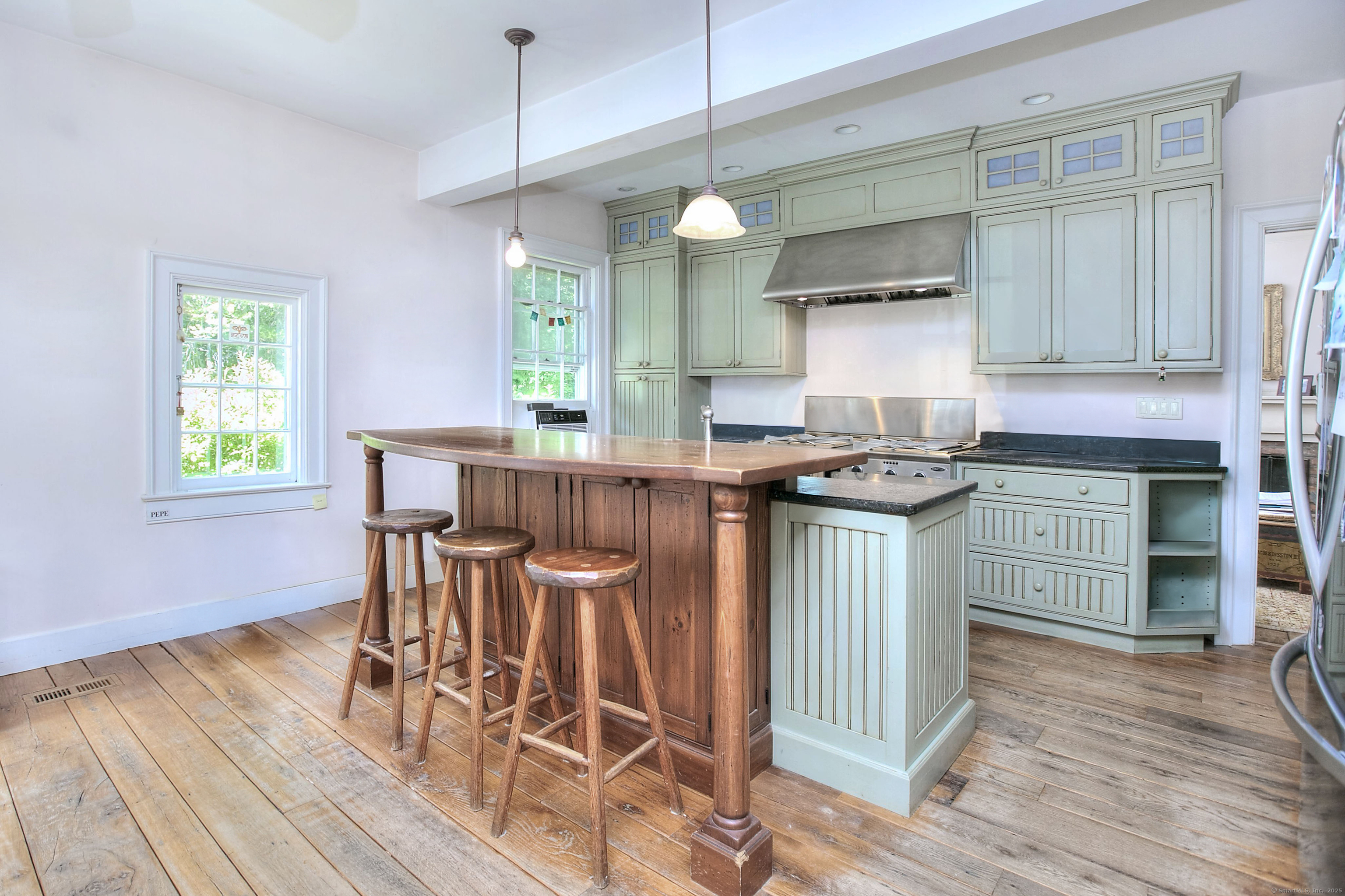 587 Carter Street, New Canaan, Connecticut image 8