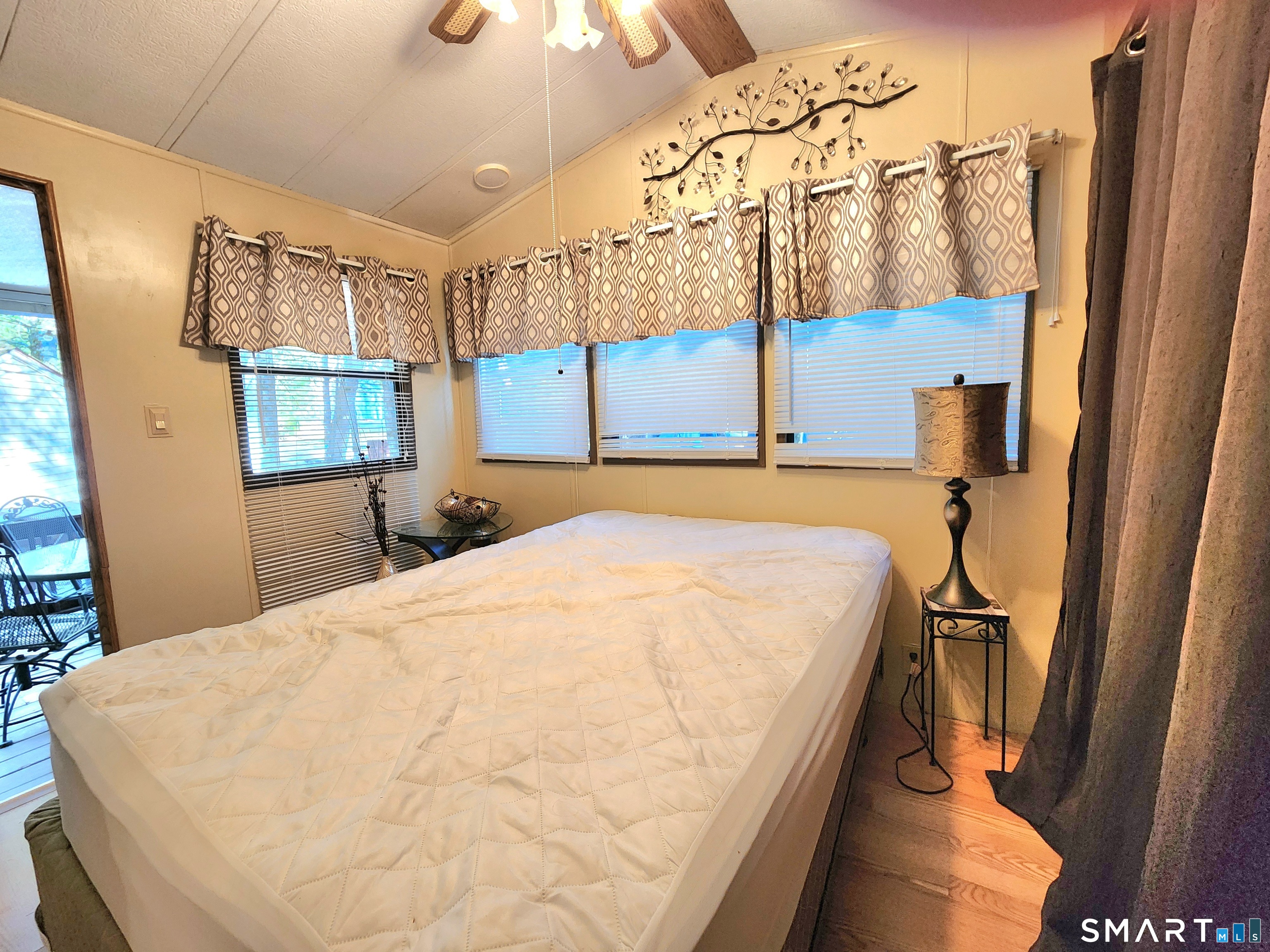 51 Old Springfield Road 123