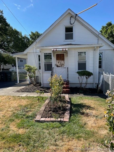 Photo of 42 Whalley Avenue, Milford, CT 06460 (MLS # 24121498)