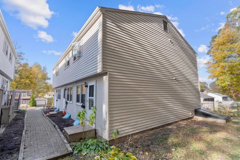 Photo of 185 Newell Avenue, Bristol, CT 06010 (MLS # 24135021)