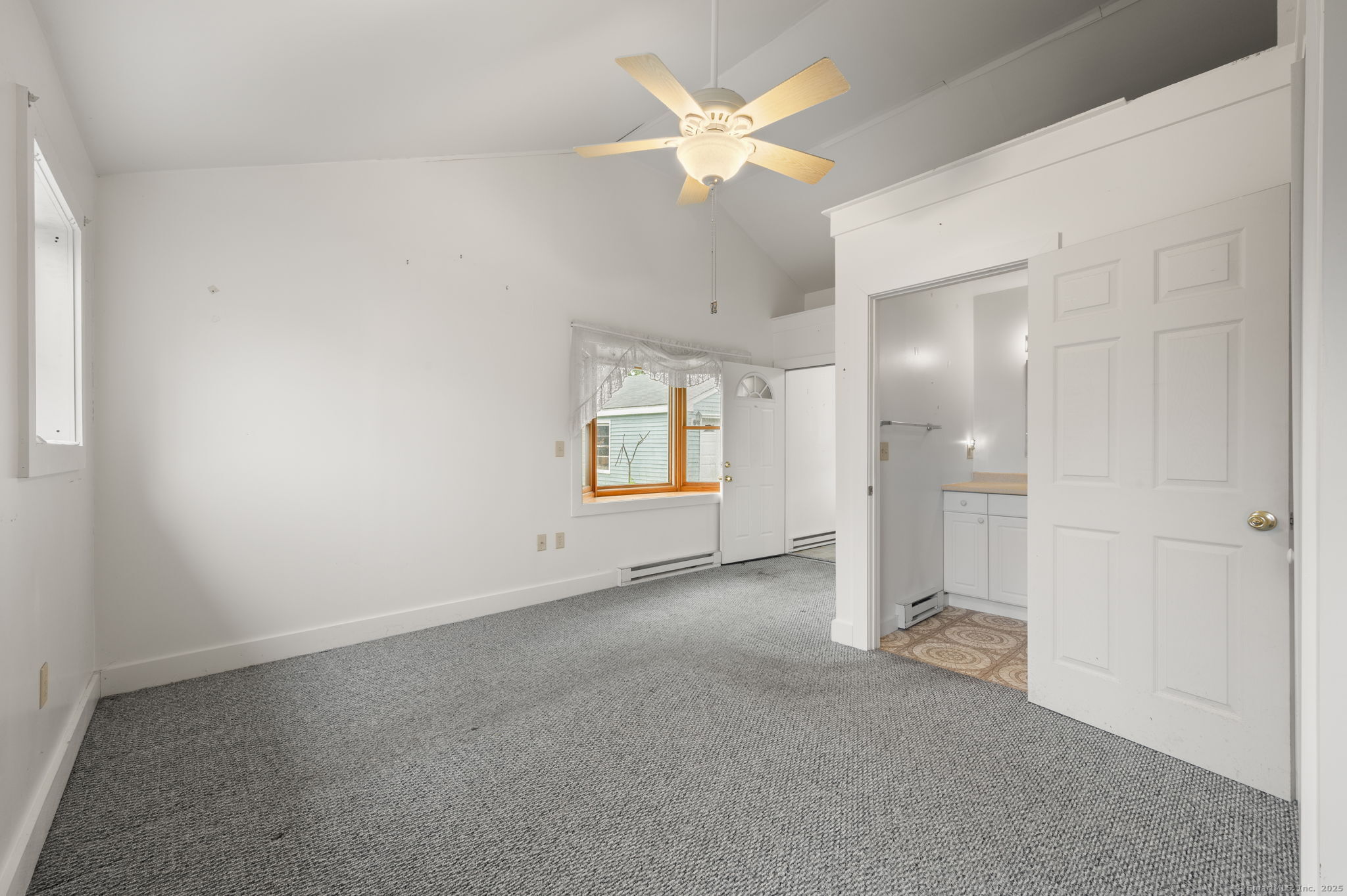 29 Longview Street, New London, Connecticut image 26