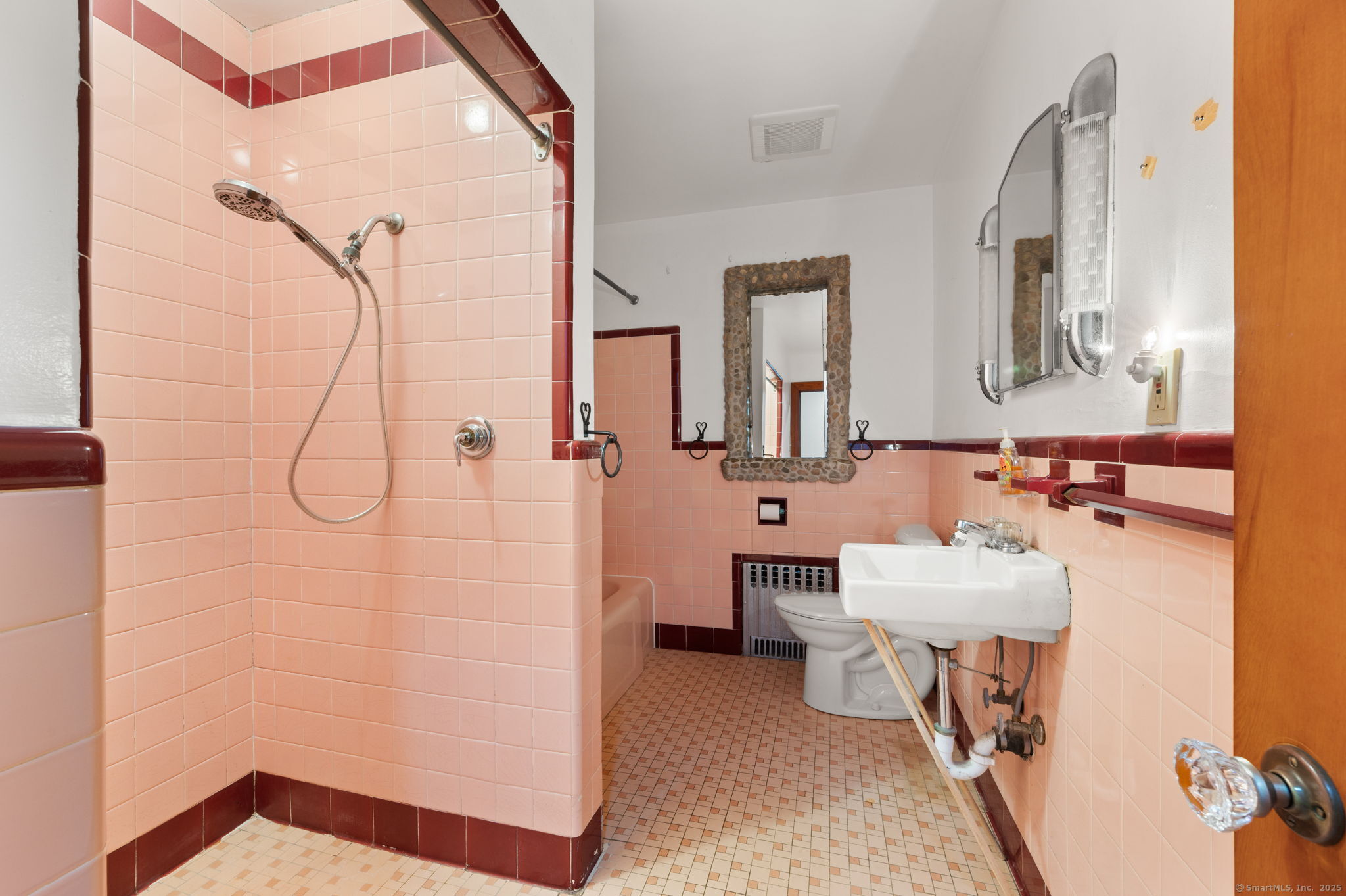 29 Longview Street, New London, Connecticut image 14
