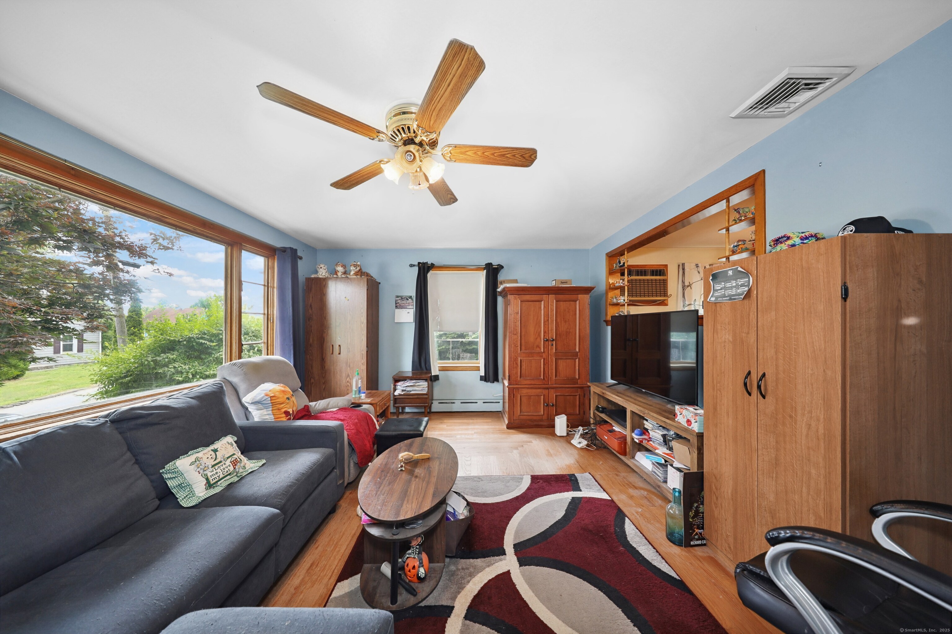 211 Pembroke Avenue