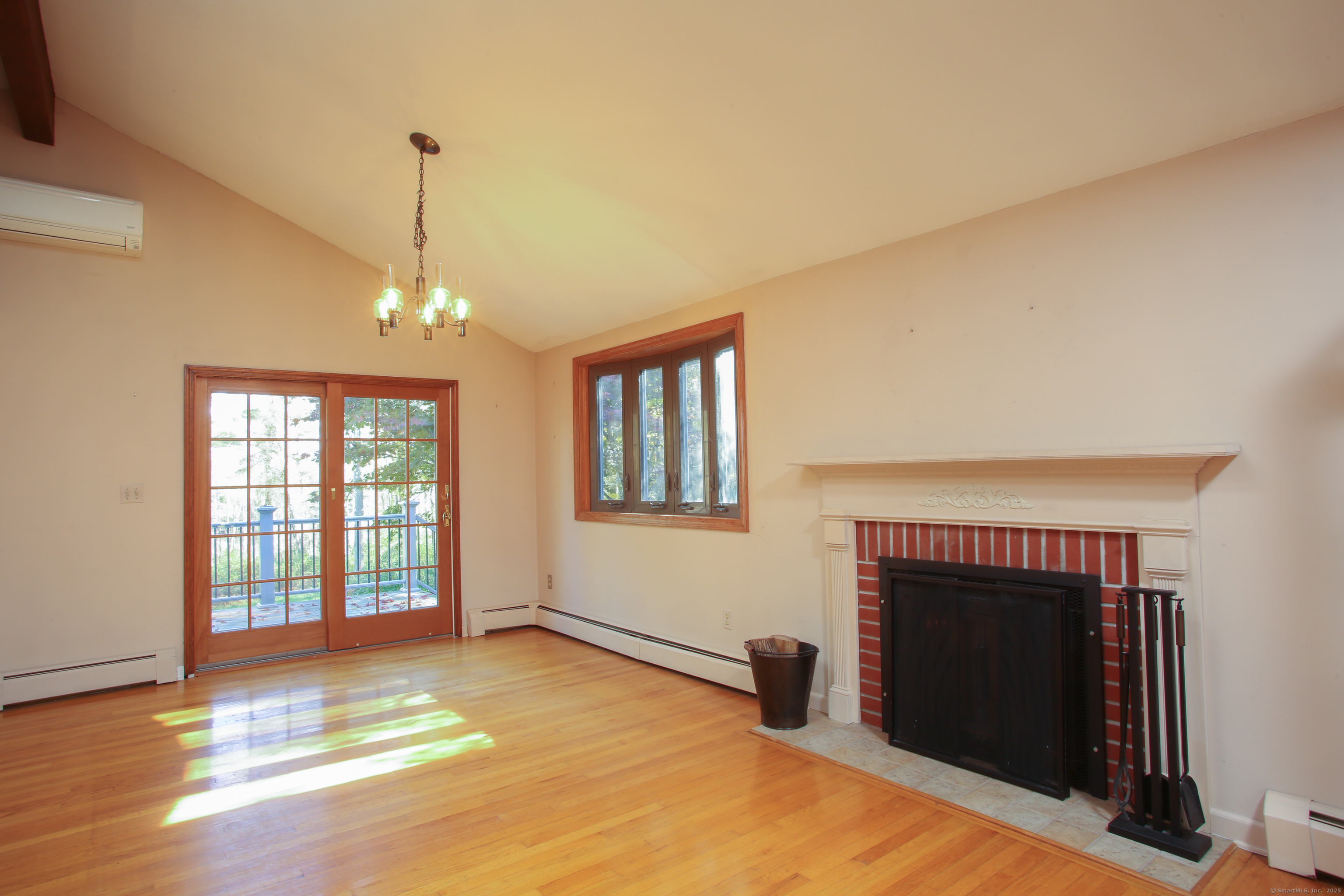 118 Washinee Heights Road