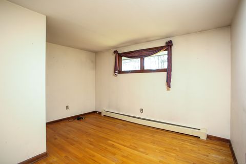 Tiny photo for 118 Washinee Heights Road, Salisbury, CT 06068 (MLS # 24137120)