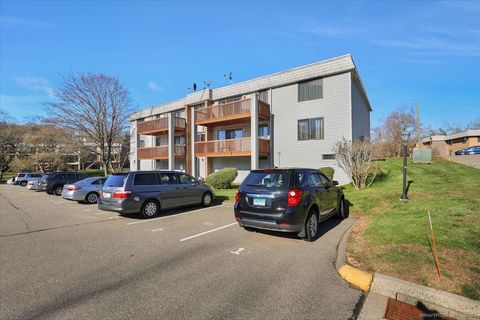 Tiny photo for 2 Birch Court #2, Cromwell, CT 06416 (MLS # 24142035)