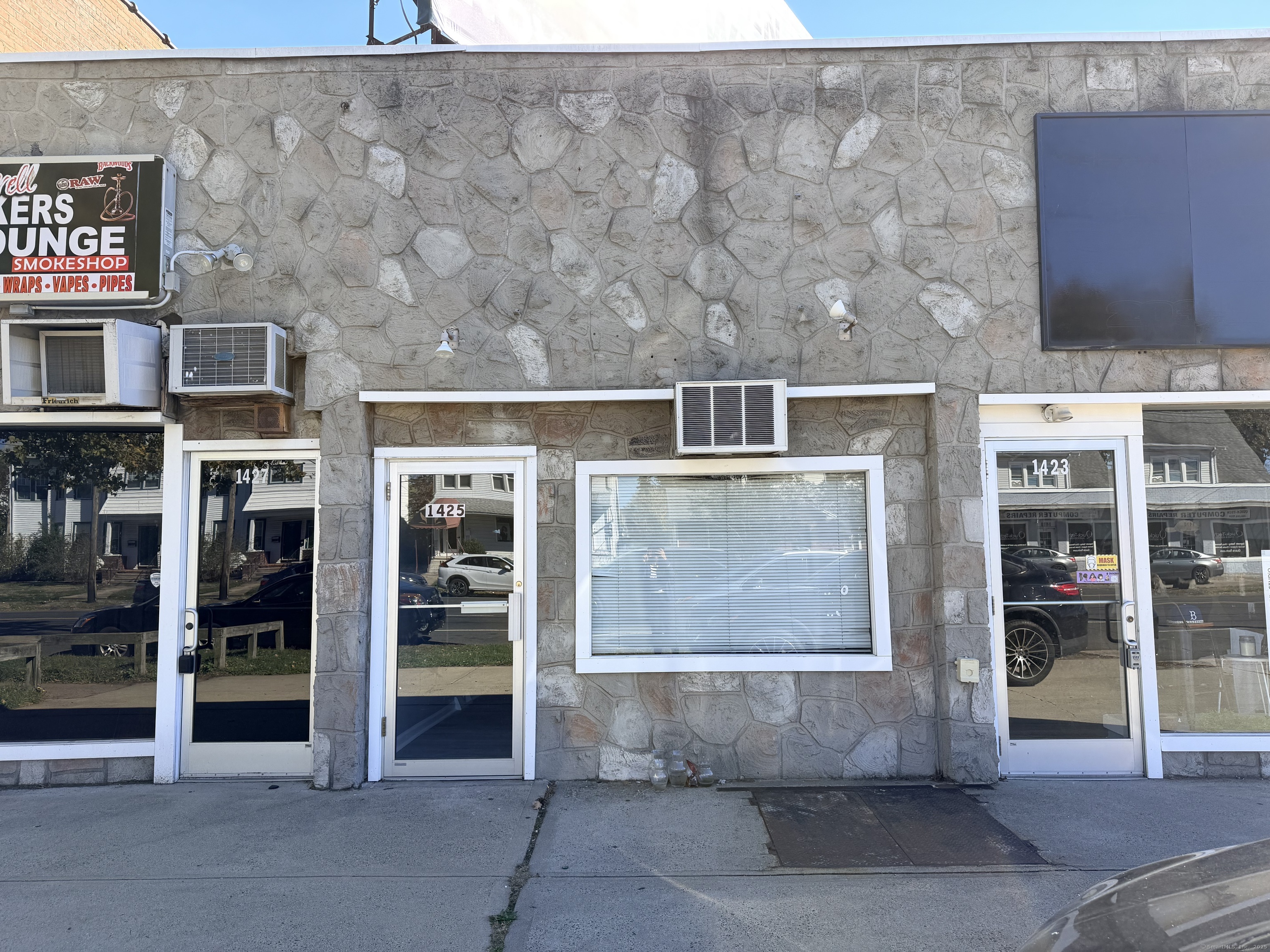 Hamden, Connecticut 06514, United States, ,Residential,Active,232481