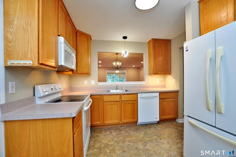 Tiny photo for 241 Kings Landing #241, Windsor, CT 06095 (MLS # 24193498)
