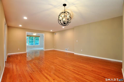 Tiny photo for 241 Kings Landing #241, Windsor, CT 06095 (MLS # 24193498)