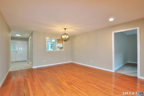 Tiny photo for 241 Kings Landing #241, Windsor, CT 06095 (MLS # 24193498)