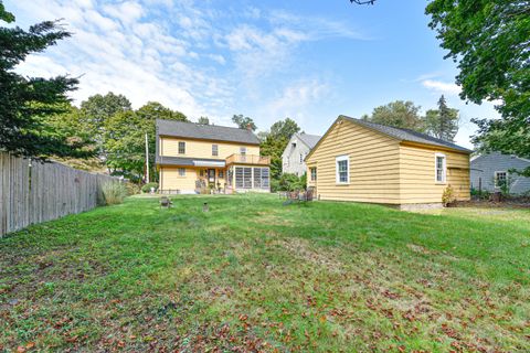 Tiny photo for 61 villa Avenue, Fairfield, CT 06825 (MLS # 24142405)