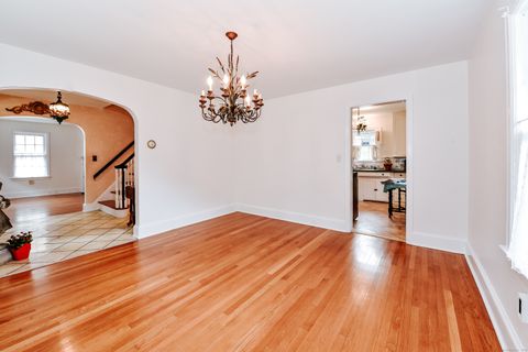 Tiny photo for 61 villa Avenue, Fairfield, CT 06825 (MLS # 24142405)