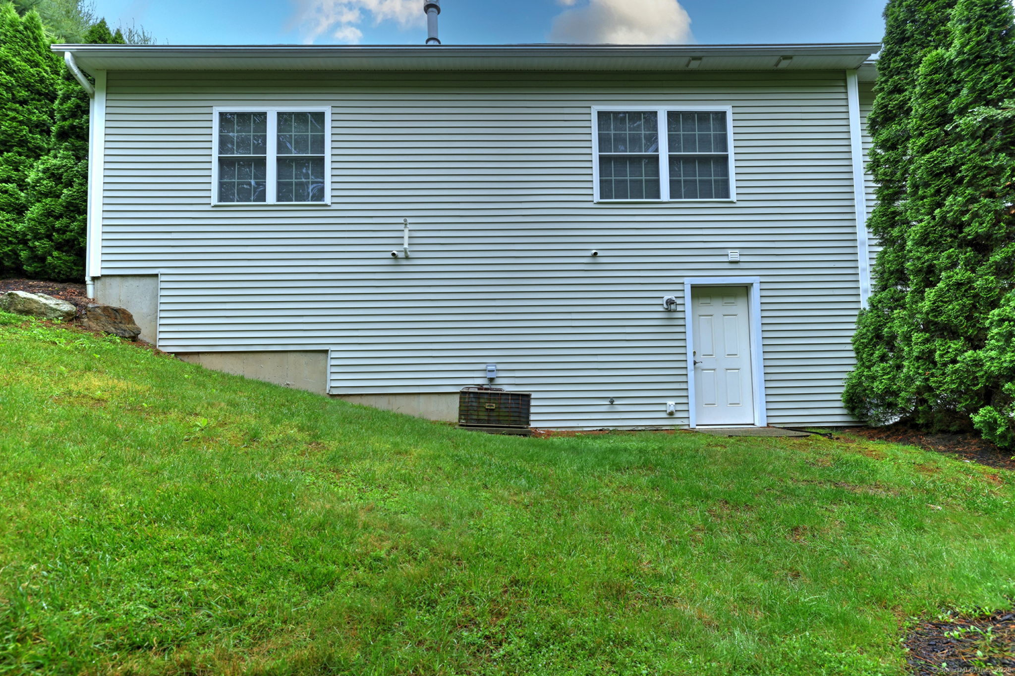 123 Meadow Brook Road 123