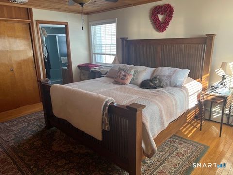 Tiny photo for 51 W Lake Avenue, Guilford, CT 06437 (MLS # 24149267)