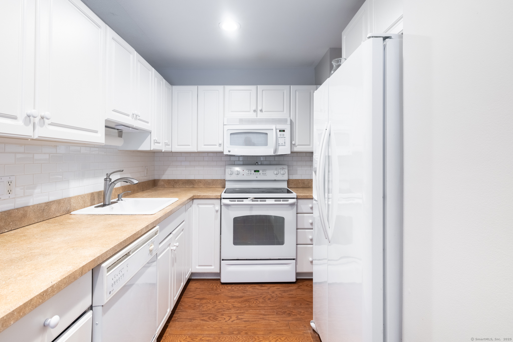 126 Sherman Hill Road #APT A6, Woodbury, Connecticut image 14