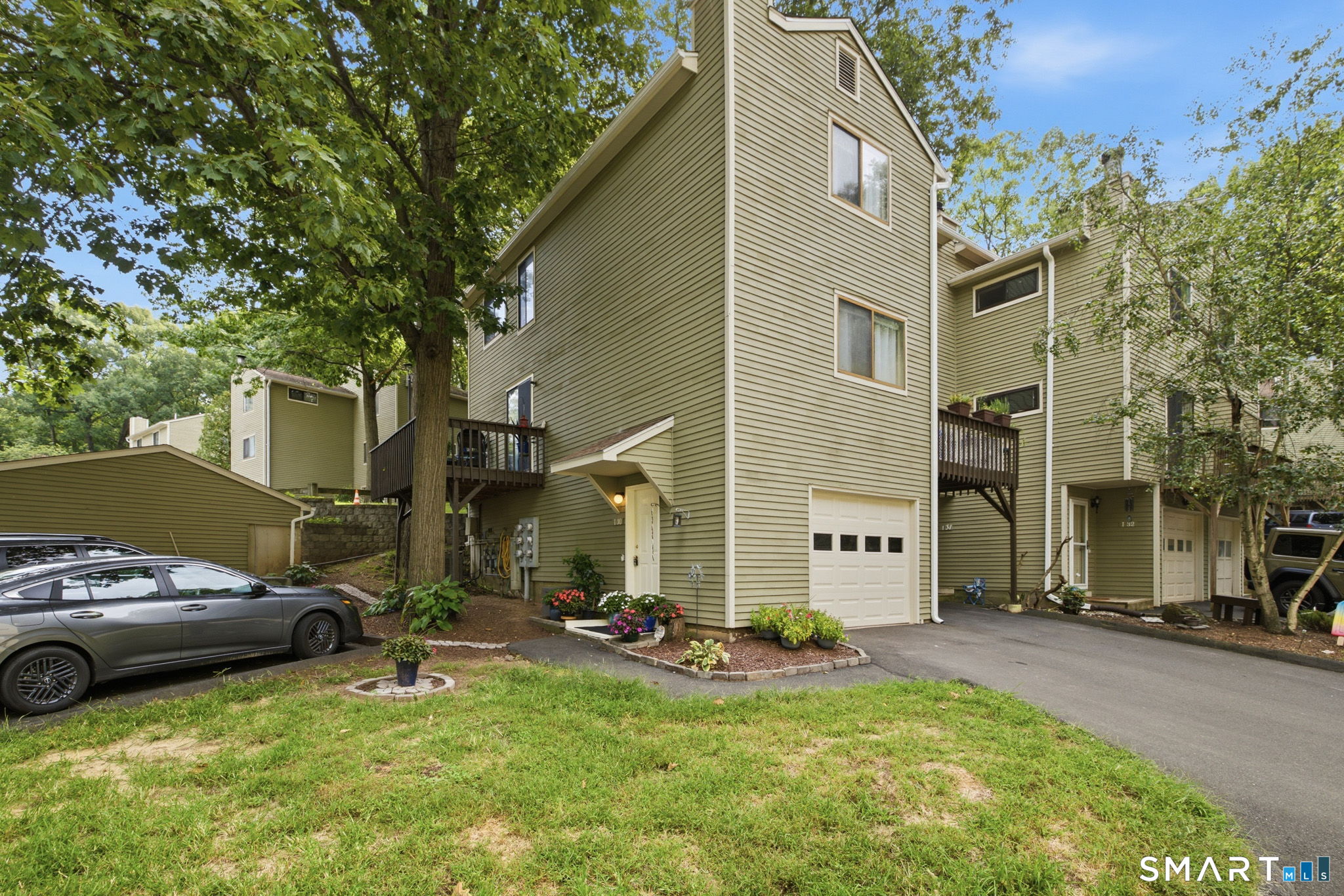 40 Foxon Hill Road I30