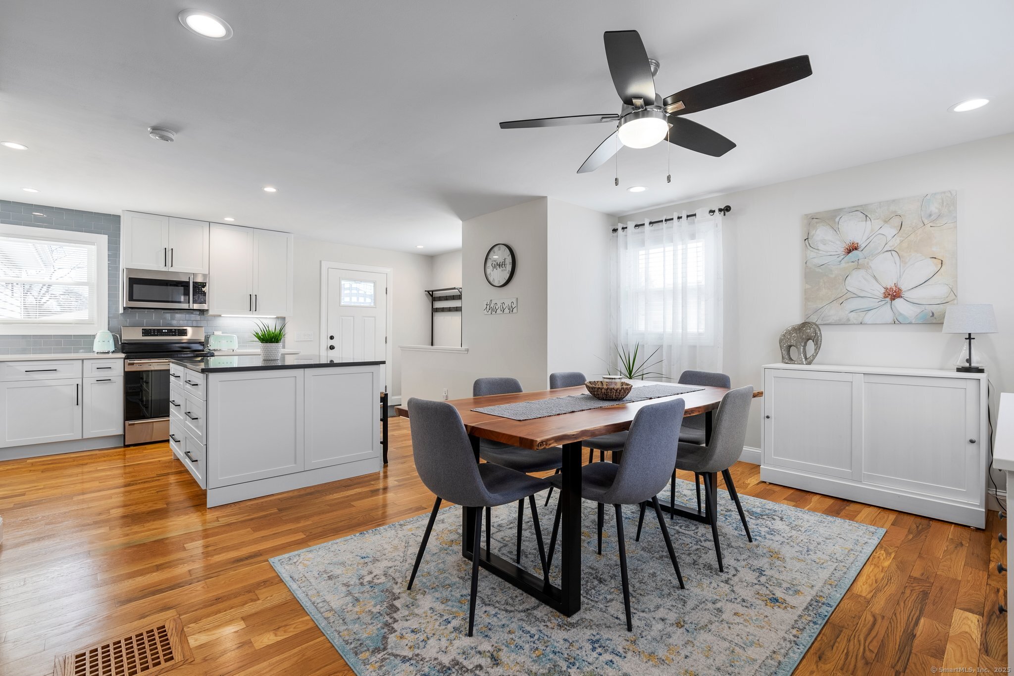 8 Hemingway Street, Plainville, Connecticut image 13