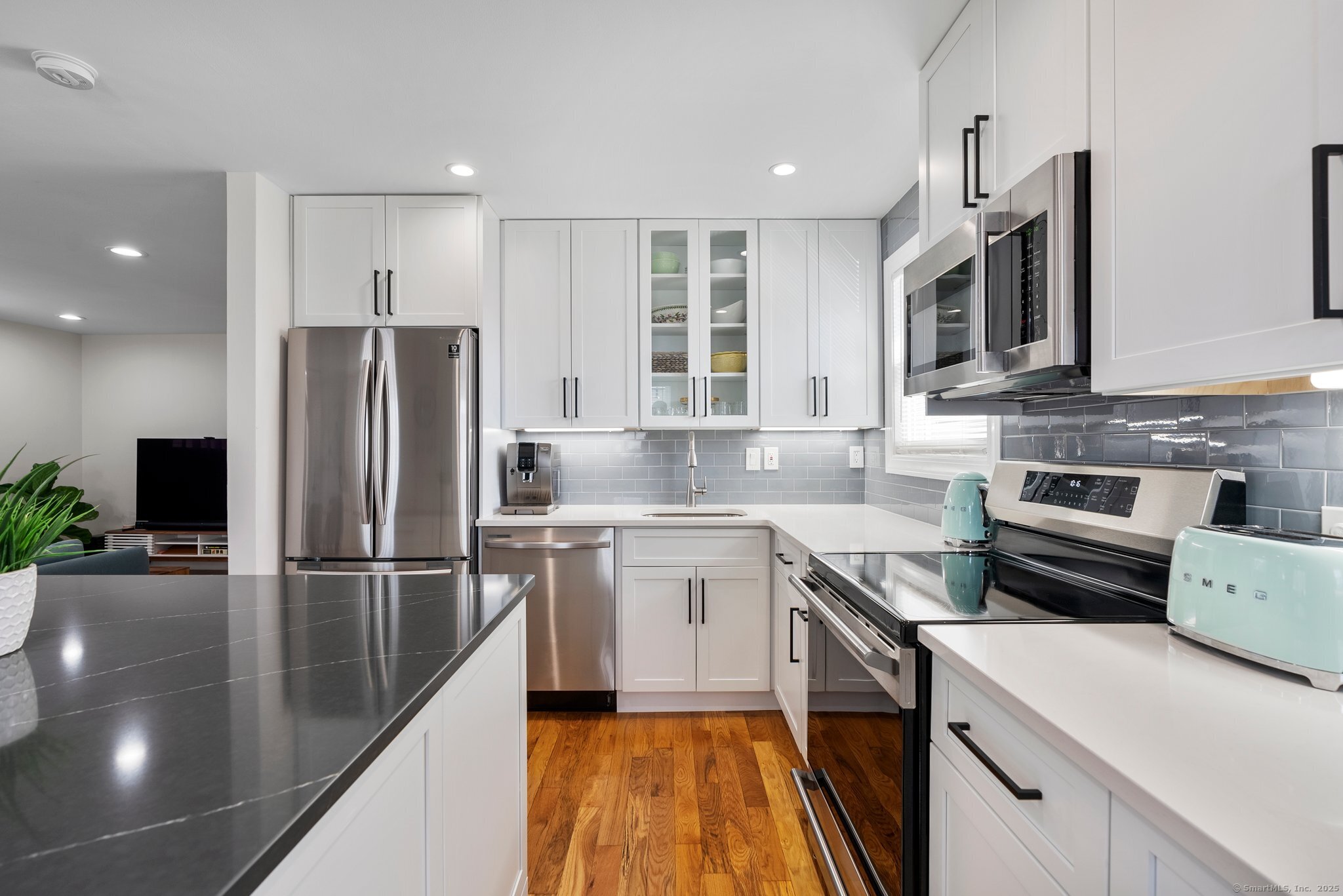 8 Hemingway Street, Plainville, Connecticut image 8