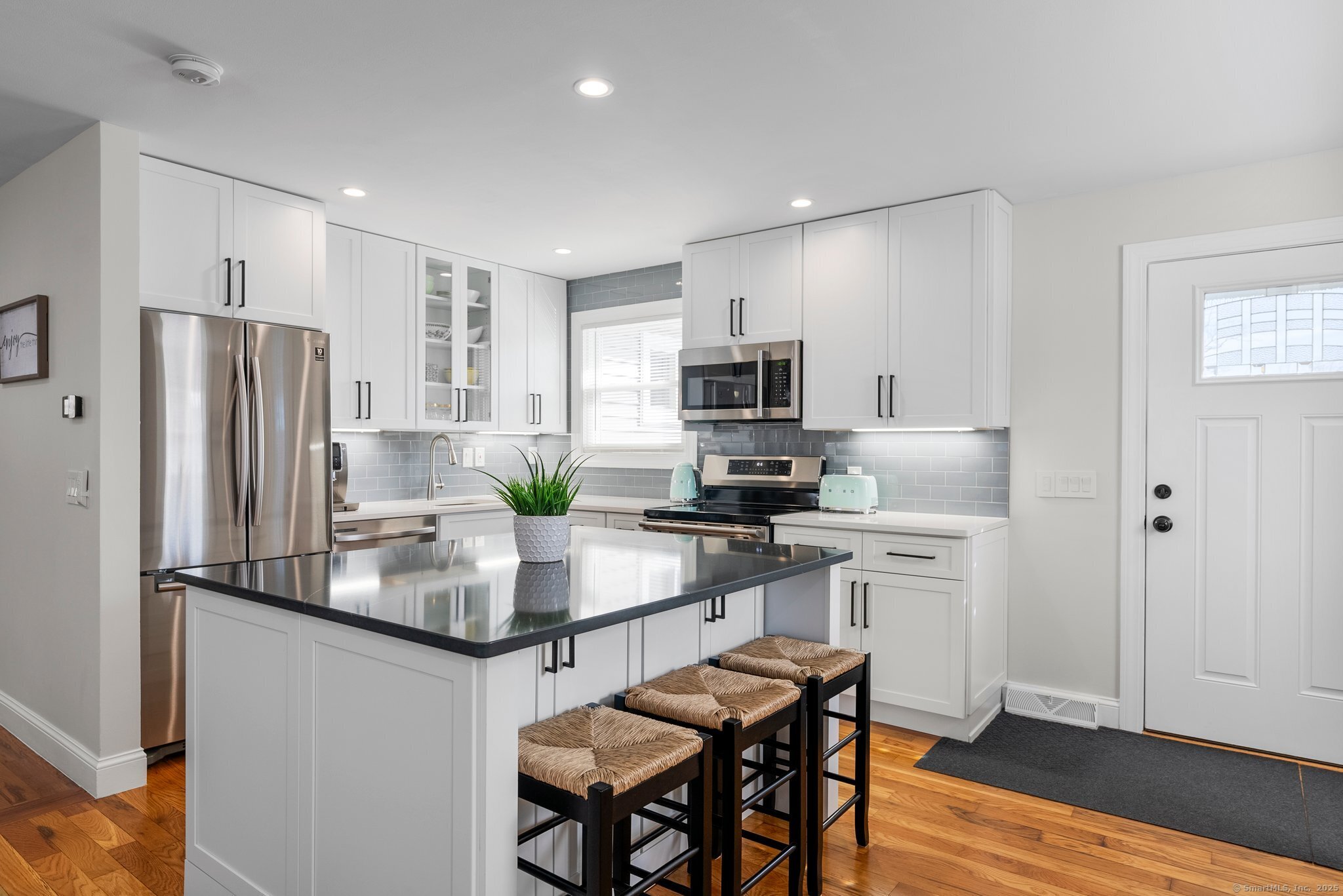 8 Hemingway Street, Plainville, Connecticut image 7