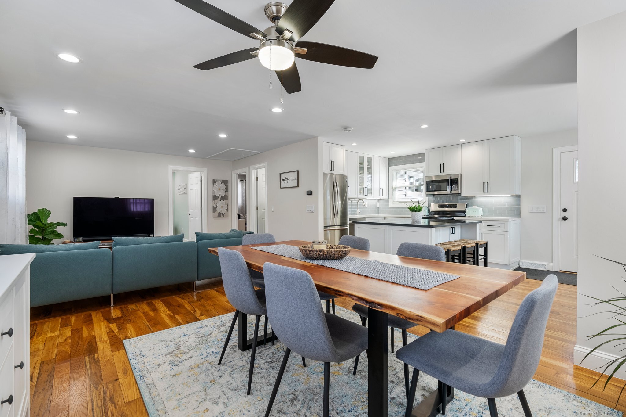 8 Hemingway Street, Plainville, Connecticut image 12