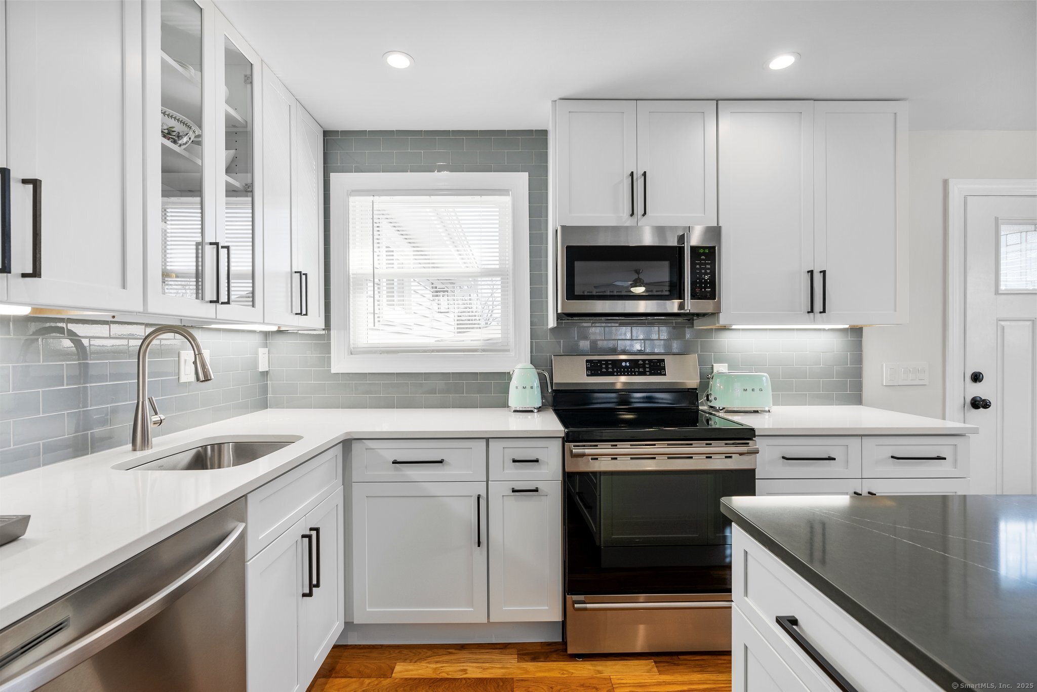 8 Hemingway Street, Plainville, Connecticut image 9