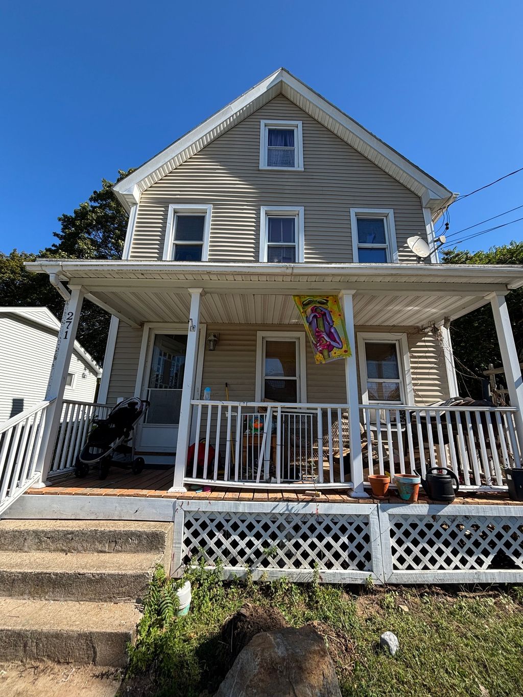 Photo of 271 Crystal Avenue, New London, CT 06320 (MLS # 24141287)