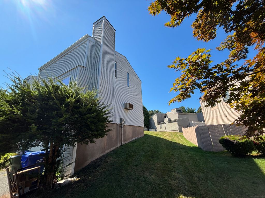 Photo of 11 E Lake Drive, Middletown, CT 06457 (MLS # 24121598)