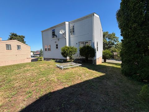 Tiny photo for 11 E Lake Drive, Middletown, CT 06457 (MLS # 24121598)