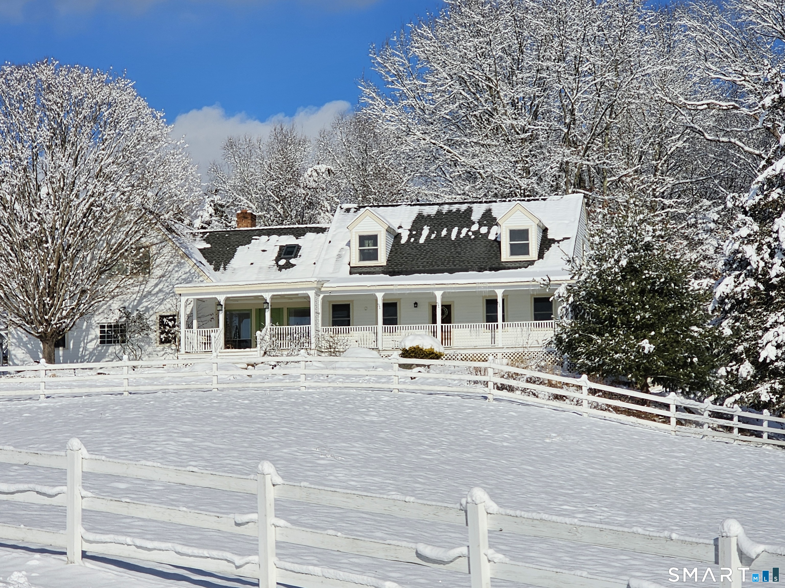 819 Main Street North