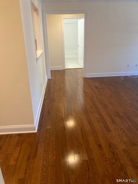 Tiny photo for 2 Island Hill Avenue #1, Ridgefield, CT 06887 (MLS # 24179712)
