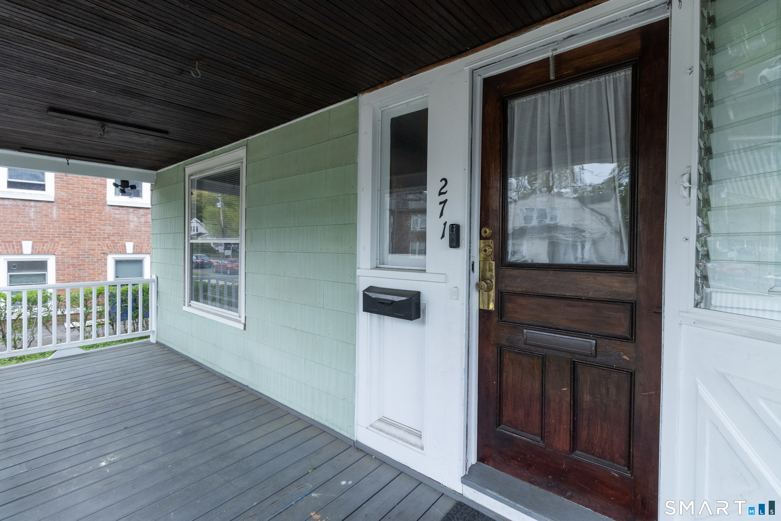 271 Brown Street