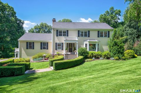 Photo of 15 Hull Place, Ridgefield, CT 06877 (MLS # 24186068)