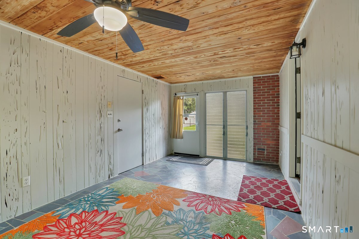 10 Cheryl Drive