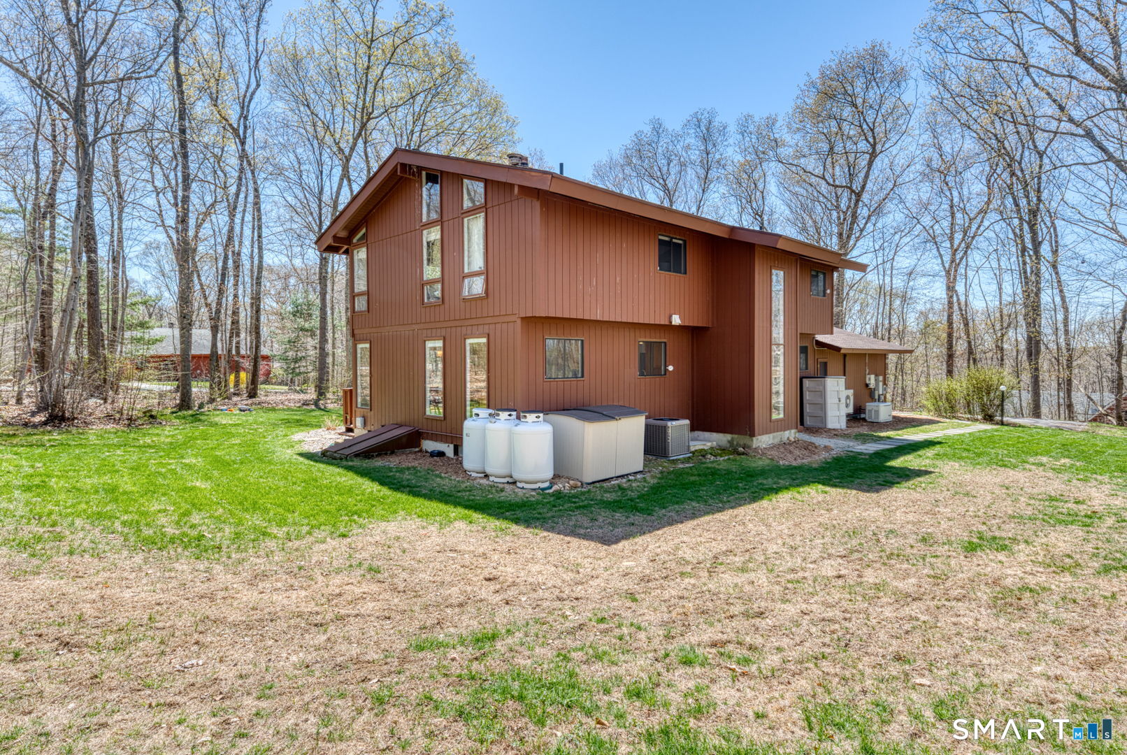 129 Sawmill Brook Lane